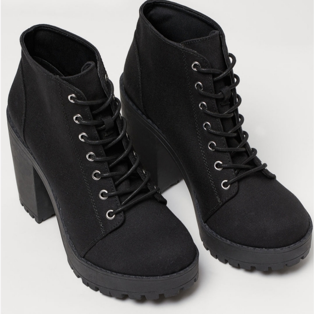 H&M platform Boots